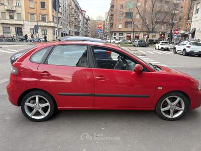 Seat Ibiza 5p 1.2 12v Stylance c/radio Rosso usata Milano
