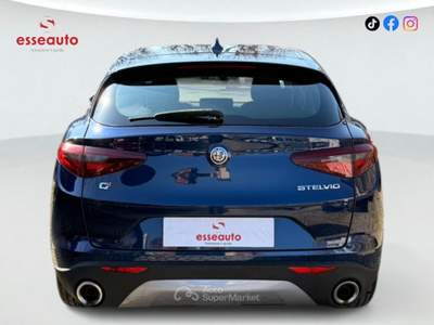 Alfa Romeo Stelvio AT8 Q4 Business Blu/Azzurro usata PISTOIA