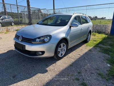 Volkswagen Golf Golf VI 2008 Variant Variant 1.6 tdi Highline Argento usata Massafra