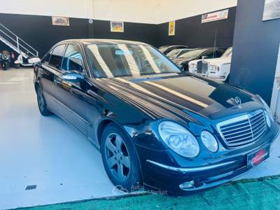 Mercedes-Benz Classe E E 270 CDI cat Avantgarde Nero usata Rosta