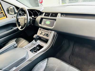 Land Rover Range Rover Sport Range Sport 3.0 TDV6 HSE Dynamic Bianco usata Rosta