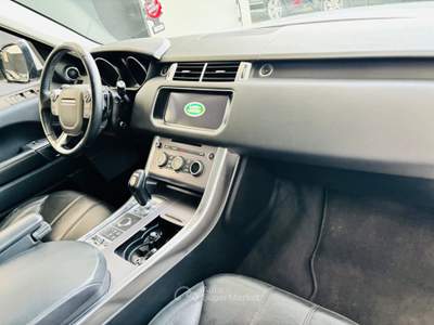 Land Rover Range Rover Sport Range Sport 3.0 TDV6 HSE Dynamic Bianco usata Rosta