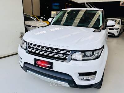 Land Rover Range Rover Sport Range Sport 3.0 TDV6 HSE Dynamic Bianco usata Rosta