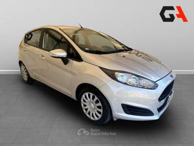 Ford Fiesta Plus 1.5 TDCi 75CV 5 porte Argento usata Ercolano