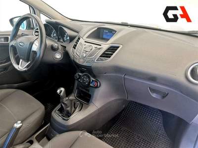 Ford Fiesta Plus 1.5 TDCi 75CV 5 porte Argento usata Ercolano