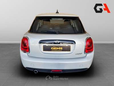 MINI Cooper Mini 1.5 Cooper Business 5 porte Bianco usata Ercolano