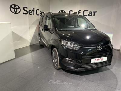 Toyota Proace Proace City Verso Electric 50kWh L1 Short 5 Posti Luxury Nero usata Milano