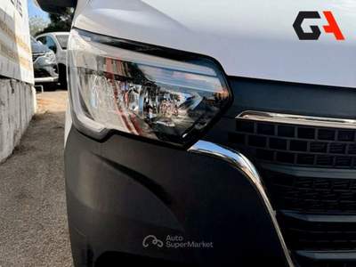 Renault Master T35 2.3 dCi 150 QS PM Cabinato Energy Ice Bianco usata Ercolano