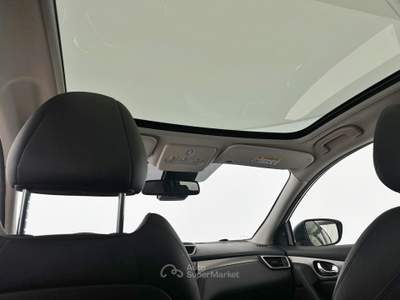 Nissan Qashqai 1.7 dCi 2WD Tekna Bianco usata Bastia Umbra