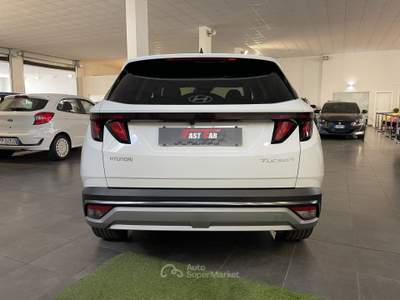 Hyundai Tucson 1.6 CRDI 48V DCT Business Bianco usata Occhiobello