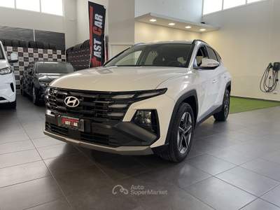 Hyundai Tucson 1.6 CRDI 48V DCT Business Bianco usata Occhiobello