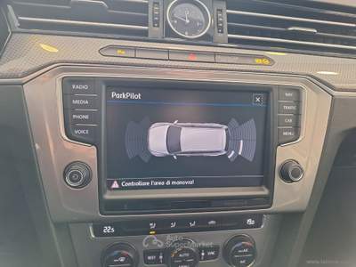 Volkswagen Passat Passat Bus. Alltr 2.0TDI190 4MOT DSG Ex. Grigio usata SAN MICHELE SALENTINO