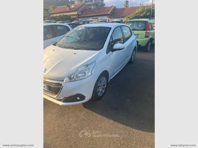 Peugeot 208 208 BlueHDi 75 5 porte Active Bianco usata Zafferana Etnea