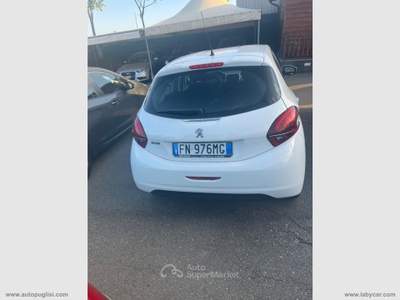Peugeot 208 208 BlueHDi 75 5 porte Active Bianco usata Zafferana Etnea