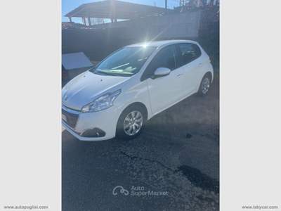 Peugeot 208 208 BlueHDi 75 5 porte Active Bianco usata Zafferana Etnea