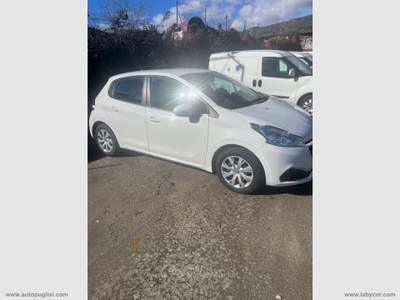 Peugeot 208 208 BlueHDi 75 5 porte Active Bianco usata Zafferana Etnea