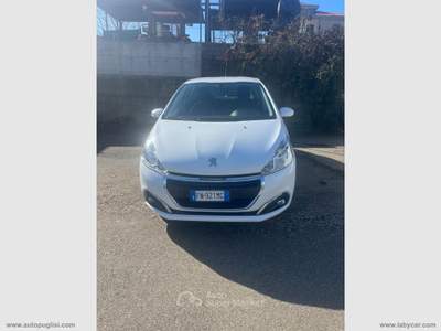 Peugeot 208 208 BlueHDi 75 5 porte Active Bianco usata Zafferana Etnea