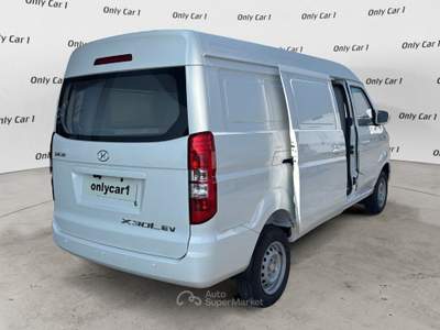 Toyota Proace Proace electric 75kWh L1 D Comfort Bianco usata Comacchio