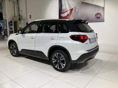 Suzuki Vitara 1.4 Boosterjet Hybrid 4WD AllGrip Top Bianco usata Fornovo di Taro