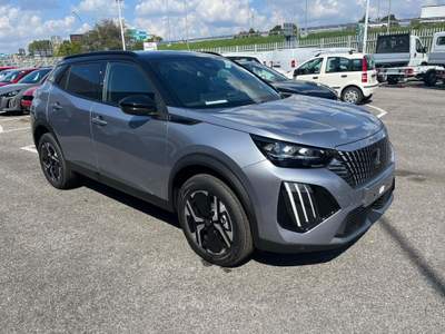 Peugeot 2008 2008 Hybrid 145 e-DCS6 GT Grigio usata Milano