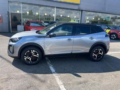 Peugeot 2008 2008 Hybrid 145 e-DCS6 GT Grigio usata Milano