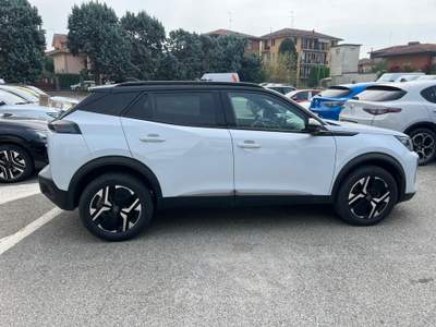 Peugeot 2008 2008 PureTech 130 S&S EAT8 GT Bianco usata Milano