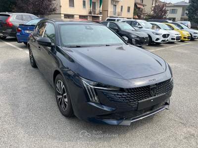 Peugeot 508 508 Plug-in Hybrid 225 e-EAT8 SW Allure Blu/Azzurro usata Milano