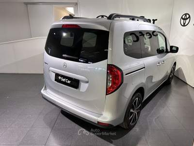 Mercedes-Benz Classe T T 180d Premium Argento usata Milano