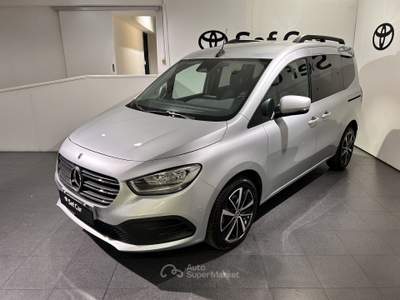 Mercedes-Benz Classe T T 180d Premium Argento usata Milano