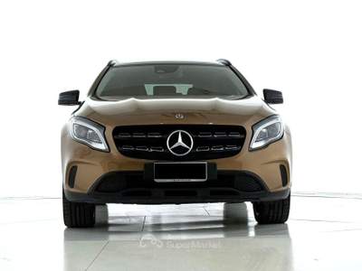Mercedes-Benz GLA GLA 200 d Automatic 4Matic Premium Marrone usata Bastia Umbra