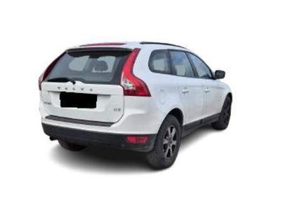 Volvo XC60 XC60 D3 Kinetic** OFFERTA RISERVATA SOLO PER OPERATORI DEL SETTORE ** Bianco usata Bastia Umbra
