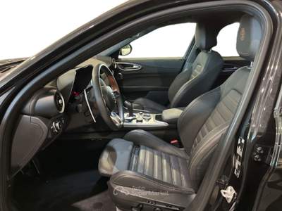Alfa Romeo Giulia My24 Diesel 210 Cv Intesa Nero usata Torino