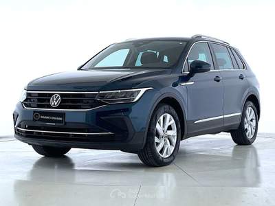 Volkswagen Tiguan Tiguan 2.0 TDI 150 CV SCR DSG 4MOTION Life Blu/Azzurro usata Bastia Umbra