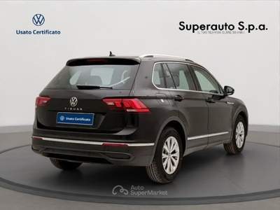 Volkswagen Tiguan 2.0 TDI 150 CV SCR DSG Life Nero usata Padova