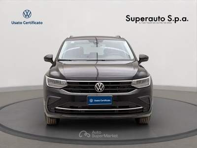 Volkswagen Tiguan 2.0 TDI 150 CV SCR DSG Life Nero usata Padova
