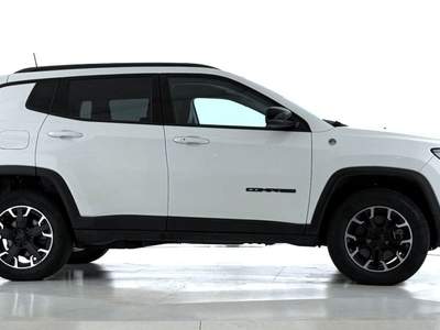 Jeep Compass Compass 1.3 Turbo T4 240 CV PHEV AT6 4xe Trailhawk Bianco usata Bastia Umbra