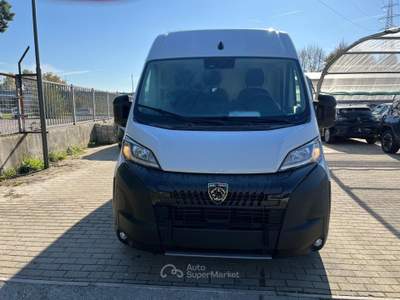 Peugeot Boxer Boxer 335 2.2 BlueHDi 140 S&S PLM-TM Furgone (IVA ESCL.) Bianco usata Milano