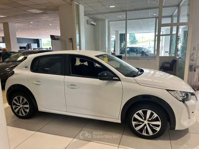 Peugeot 208 motore elettrico 136 CV 5 porte Active Bianco usata Milano