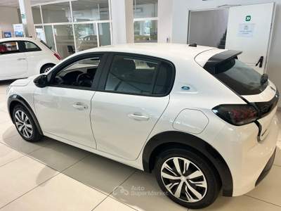 Peugeot 208 motore elettrico 136 CV 5 porte Active Bianco usata Milano