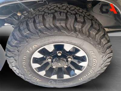 Land Rover Defender 90 2.0 Beige usata Ercolano