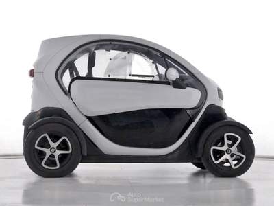 Renault Twizy Renault Twizy * NECESSARI 16 ANNI E PATENTE B1* Bianco usata Bastia Umbra