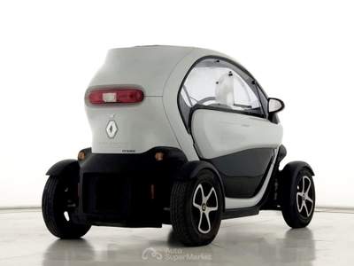 Renault Twizy Renault Twizy * NECESSARI 16 ANNI E PATENTE B1* Bianco usata Bastia Umbra