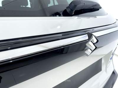 Suzuki S-Cross 1.5 Hybrid 4WD All Grip A/T Starview Bianco usata Bastia Umbra