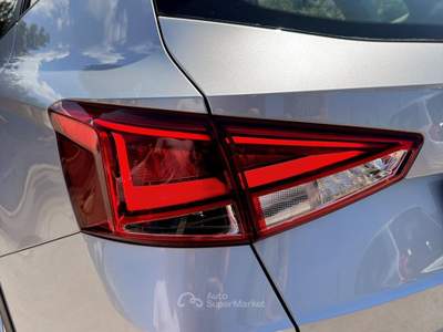 Seat Arona 1.6 TDI 95 CV Style Argento usata Ercolano