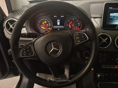 Mercedes-Benz Classe B B 160 d Business Nero usata Cherasco