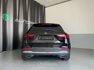 Mercedes-Benz GLA GLA 200 d 4M AMG Line Prem Nero usata Leini