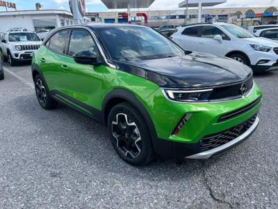 Opel Mokka-e Ultimate Verde usata Milano