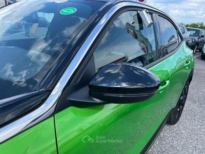 Opel Mokka-e Ultimate Verde usata Milano