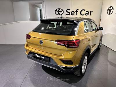 Volkswagen T-Roc T-Roc 1.0 TSI 115 CV Advanced BlueMotion Technology Giallo usata Milano