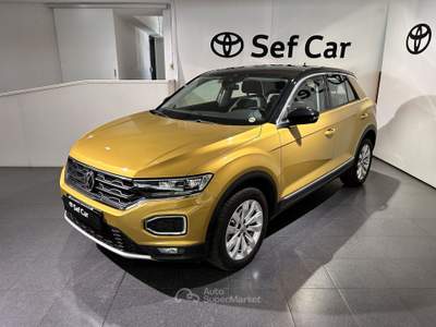 Volkswagen T-Roc T-Roc 1.0 TSI 115 CV Advanced BlueMotion Technology Giallo usata Milano